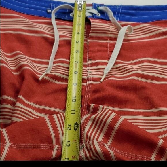 38 SPERRY STRIPED BOARD SWIM SURF TRUNKS SHORTS - Picture 3 of 12